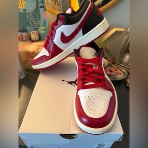 Nike Air Jordan 1 Low, women size 8.5